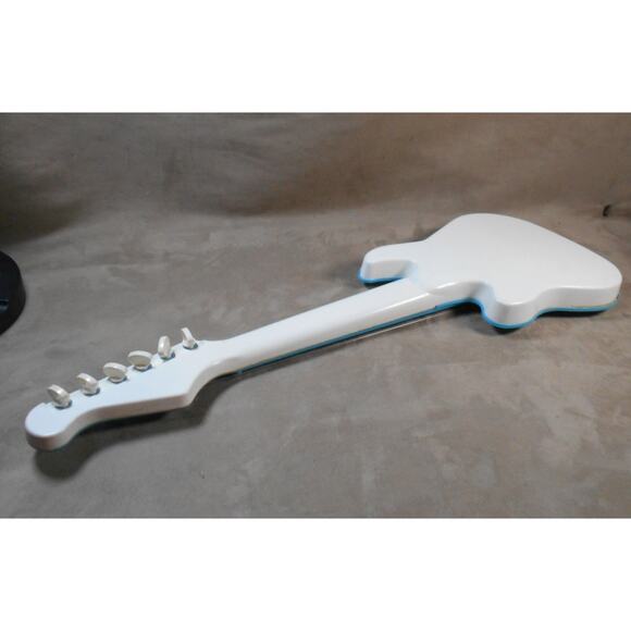 Rare Rock 'N Smurf Blue Toy Guitar Vintage 1982 Musical Instrument Restored READ - Picture 7 of 11